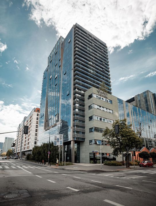 We are experts on local markets