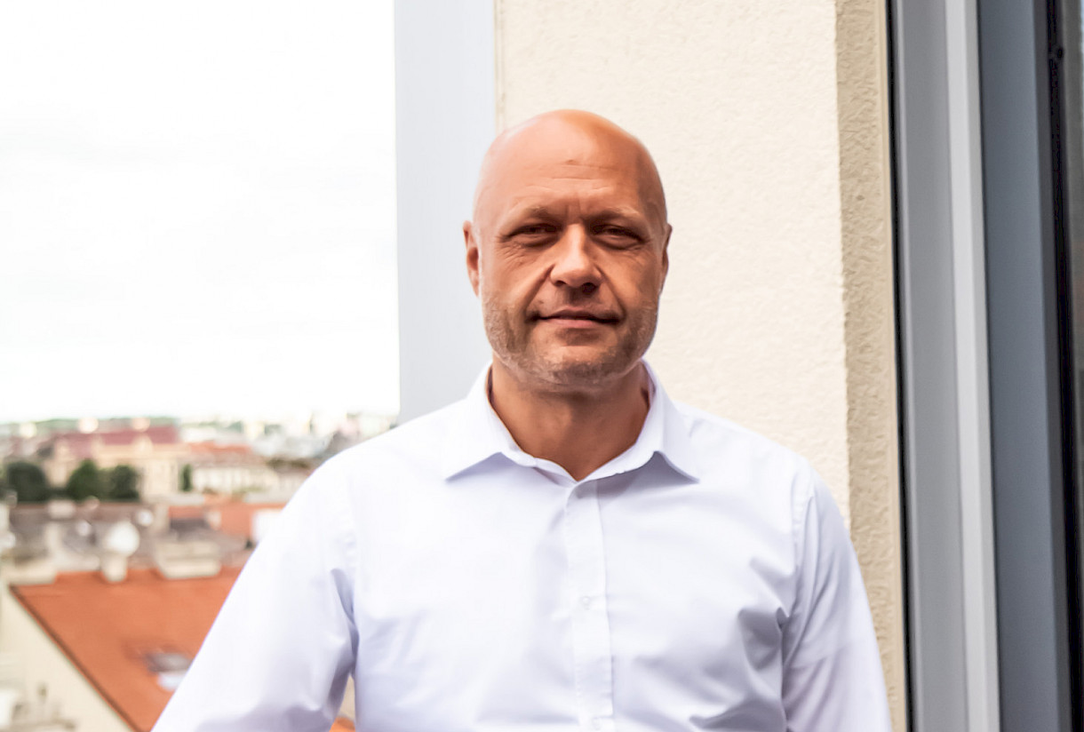 O část bratislavského kancelářského portfolia WOOD Real Estate se na pozici Senior Asset Managera nově stará Martin Rozhoň