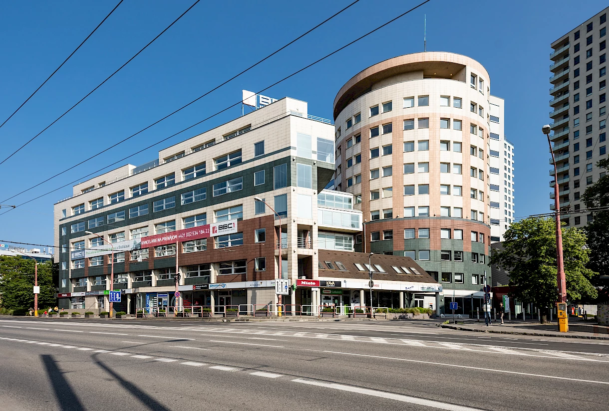 BBC1: Príbeh aktívneho asset managementu pod vedením WOOD Real Estate